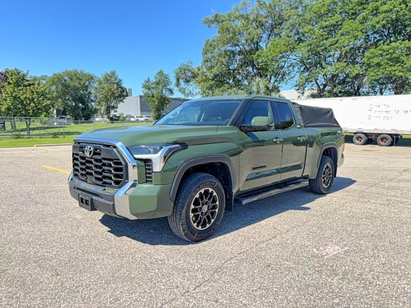 2023 TOYOTA TUNDRA SR5 — Фото 2 из 10