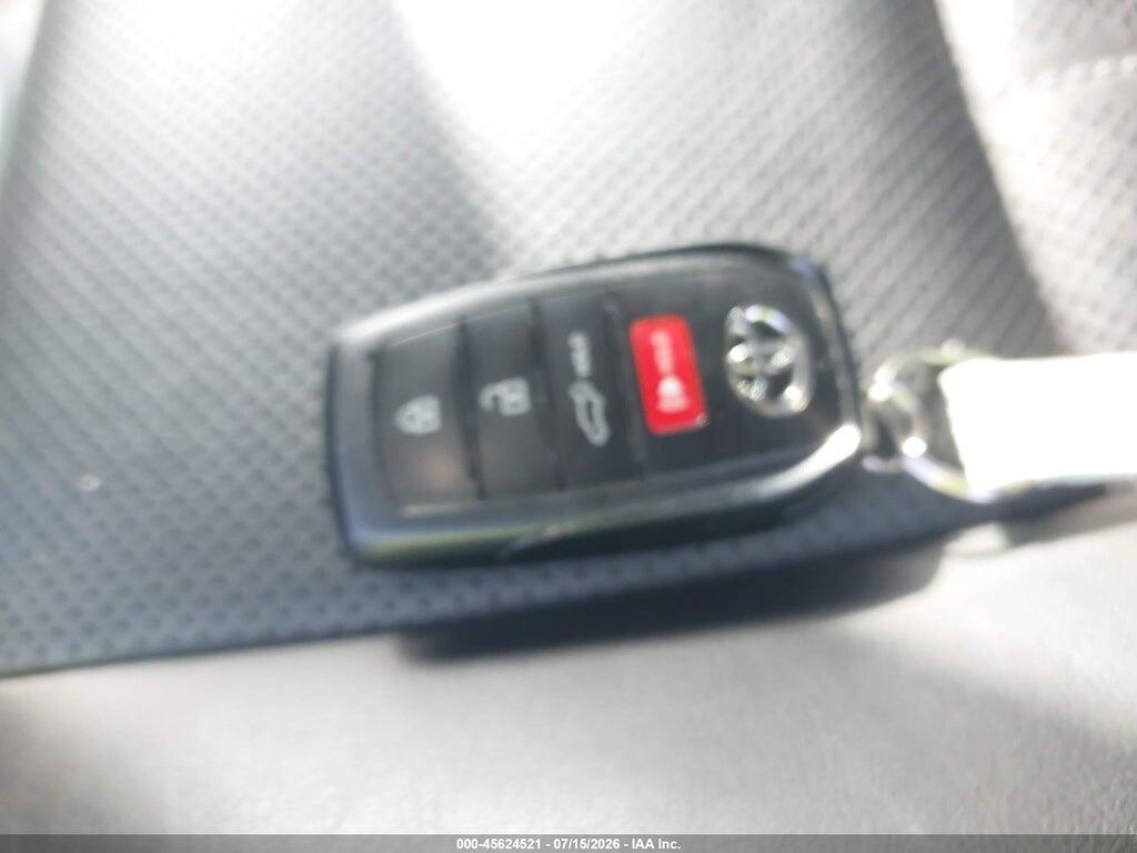 JTEAAAAH3PJ123111 2023 TOYOTA VENZA photo no. 11