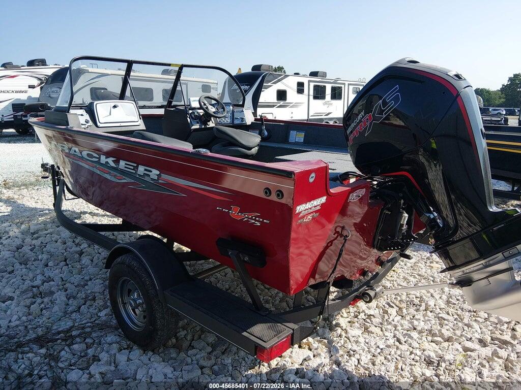 7J511KJ17PB001040 2023 TRACKER MARINE PROGUIDE photo no. 3