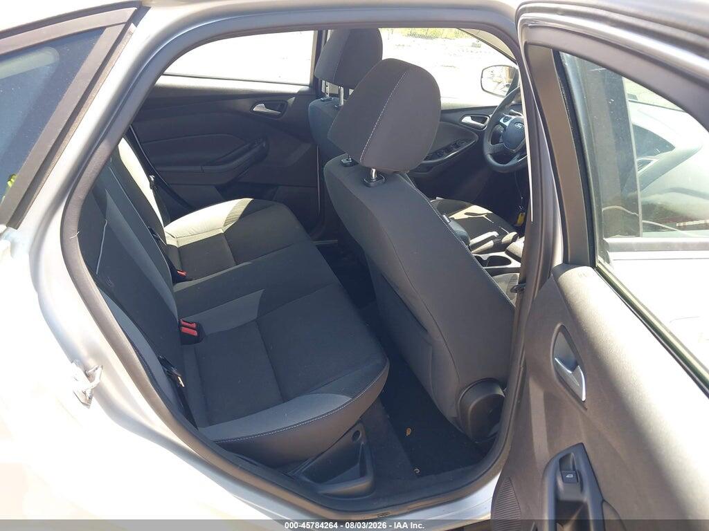 1FAHP3F2XCL447100 2012 FORD FOCUS photo no. 8