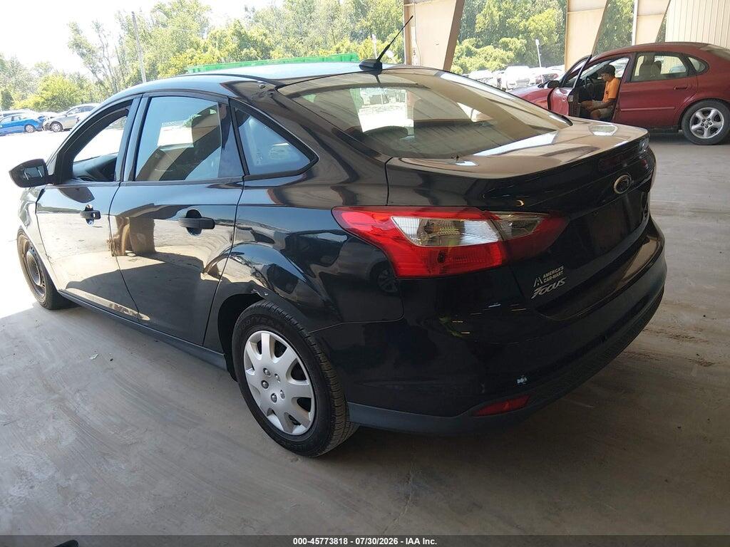 1FAHP3E2XCL429875 2012 FORD FOCUS photo no. 3