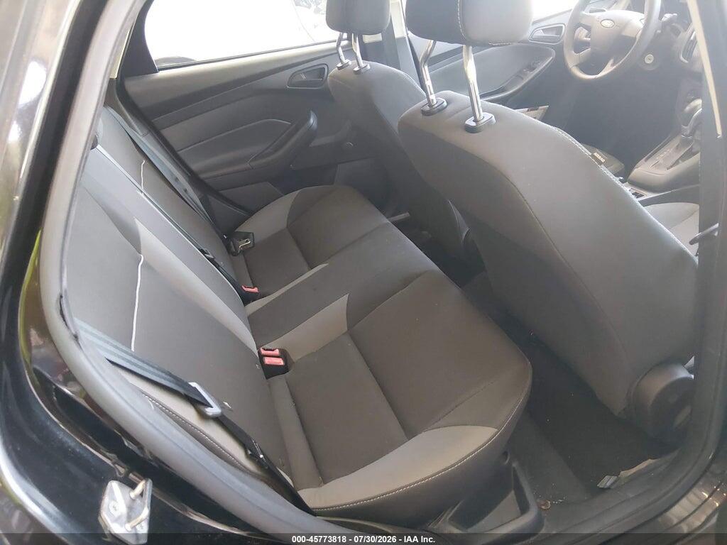 1FAHP3E2XCL429875 2012 FORD FOCUS photo no. 8