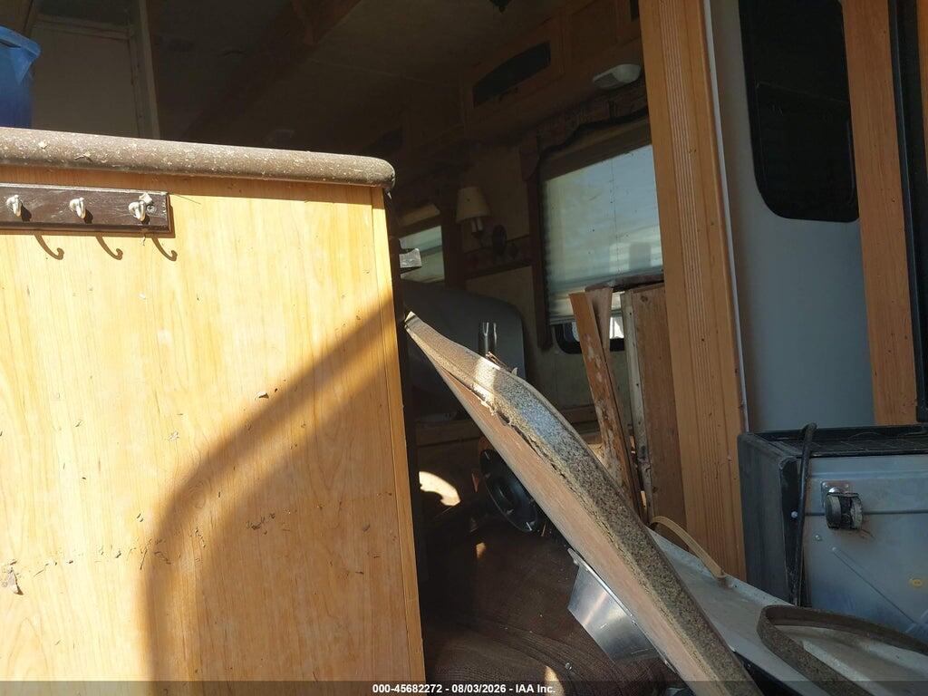 4YDF31826AE600438 2010 KEYSTONE RV OTHER photo no. 8
