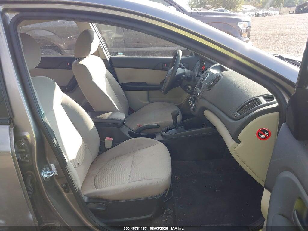 KNAFU4A24A5860779 2010 KIA FORTE photo no. 5