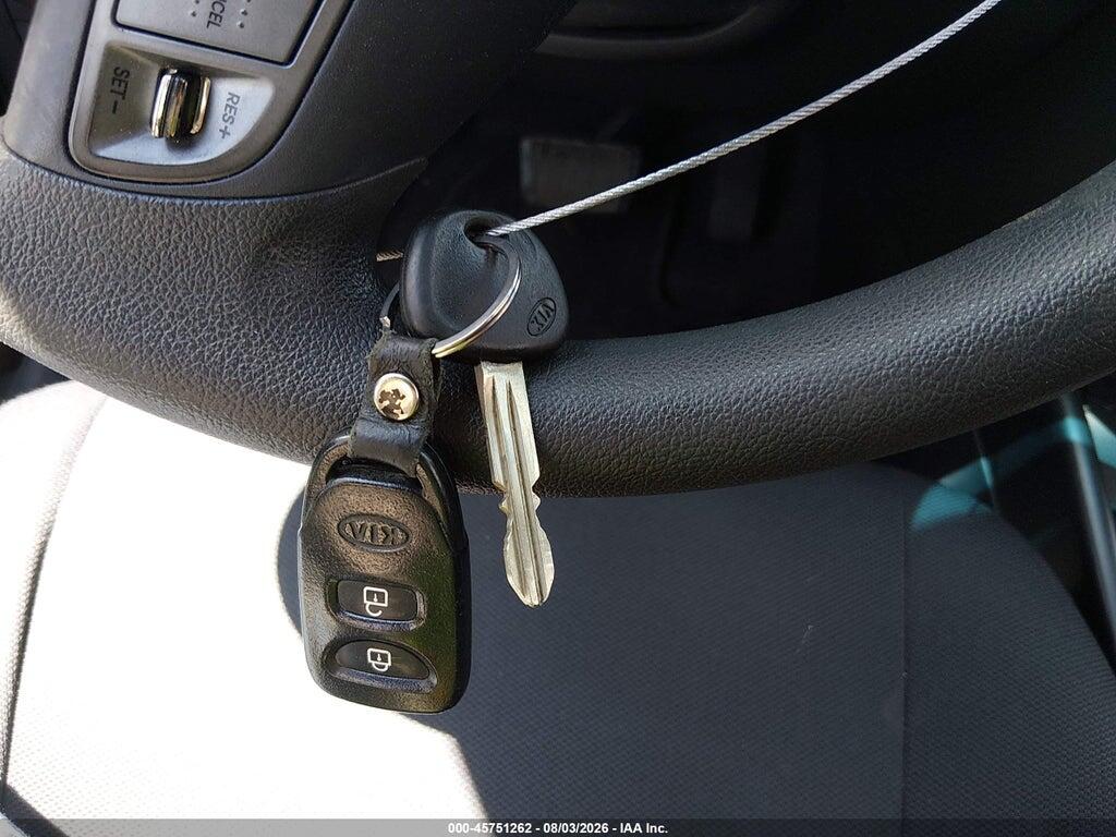 KNDJT2A20A7102270 2010 KIA SOUL photo no. 11