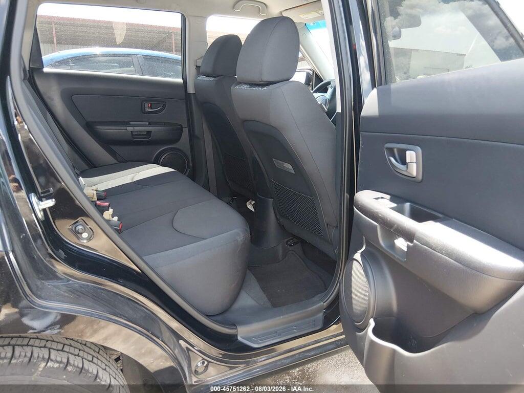 KNDJT2A20A7102270 2010 KIA SOUL photo no. 8