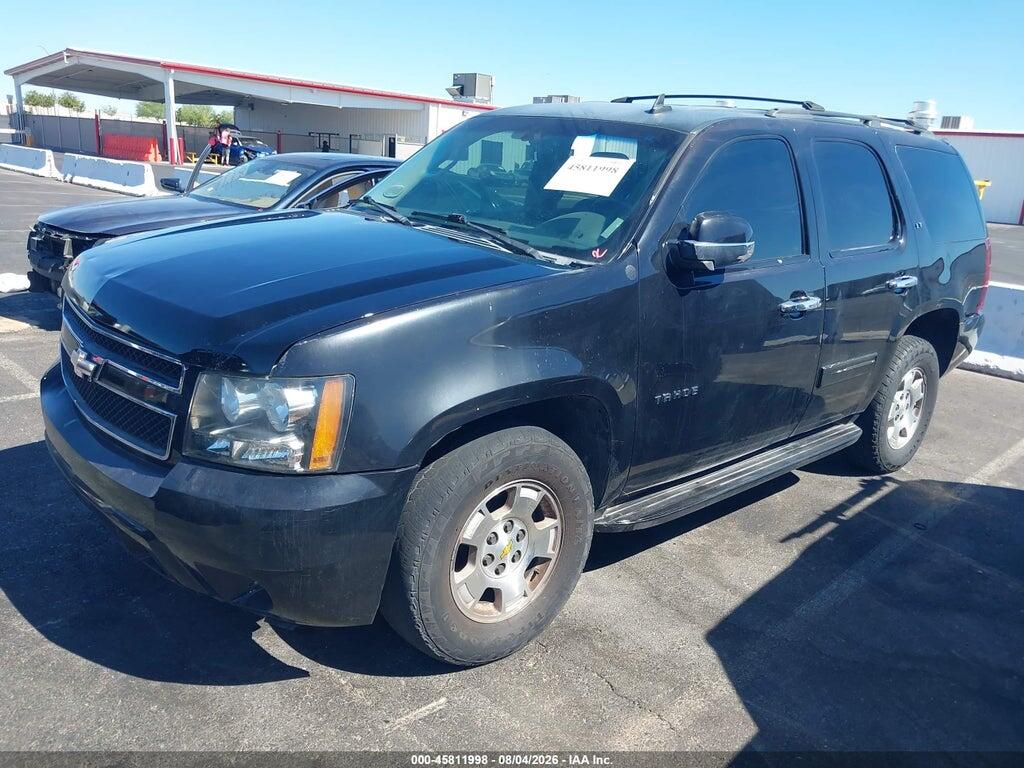 1GNSCBE09BR255255 2011 CHEVROLET TAHOE photo no. 2