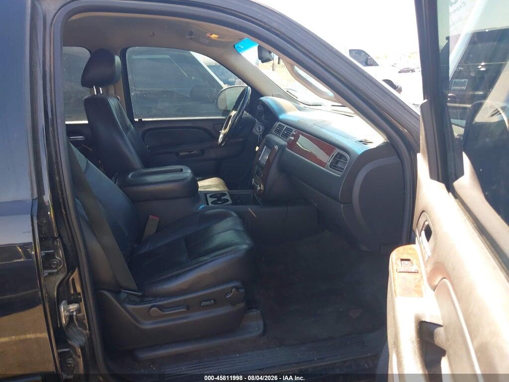 1GNSCBE09BR255255 2011 CHEVROLET TAHOE photo no. 5