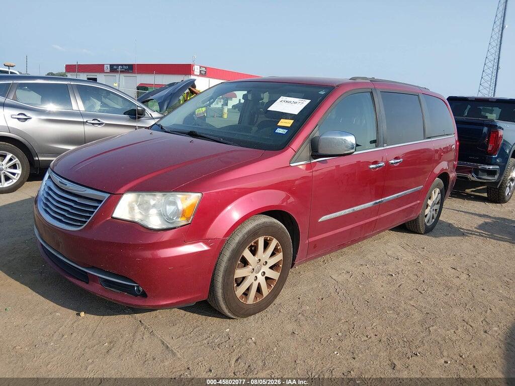 2A4RR8DG3BR666128 2011 CHRYSLER TOWN & COUNTRY photo no. 2