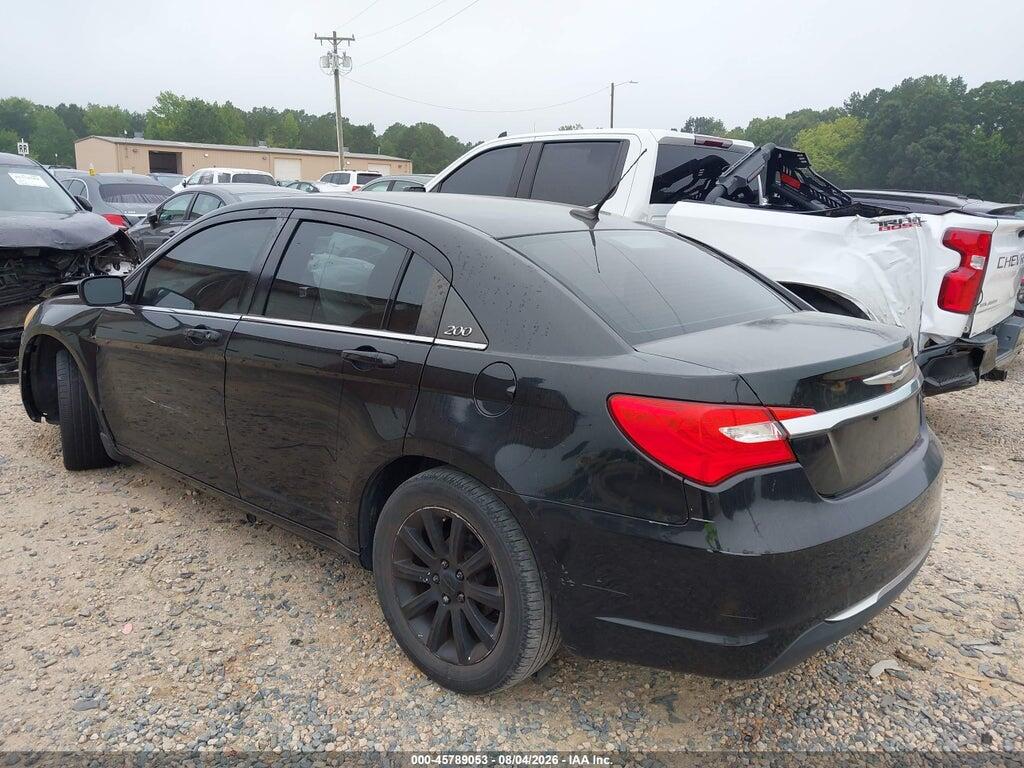 1C3BC1FB4BN545787 2011 CHRYSLER 200 photo no. 3