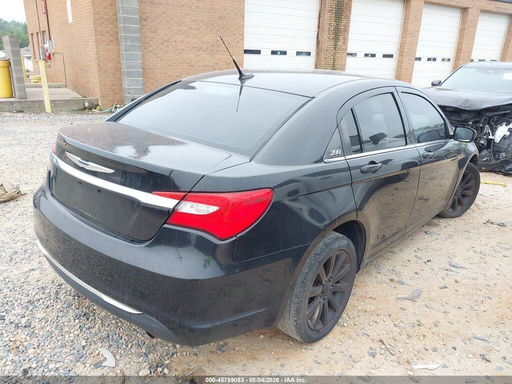 1C3BC1FB4BN545787 2011 CHRYSLER 200 photo no. 4