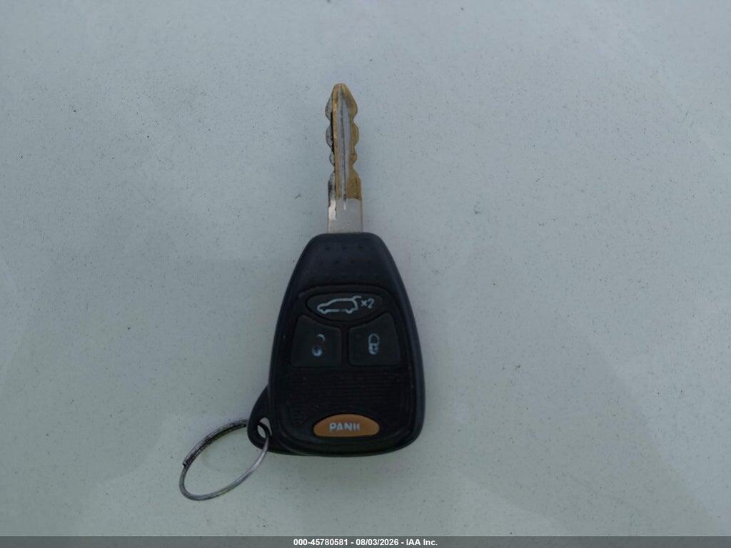 1C3BC4FB8BN515693 2011 CHRYSLER 200 photo no. 11