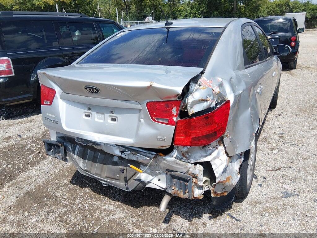 KNAFU4A26A5809039 2010 KIA FORTE photo no. 6