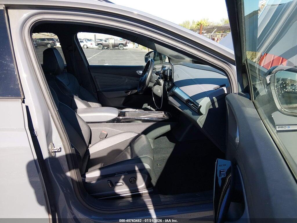 1V2VMPE88PC036690 2023 VOLKSWAGEN ID.4 photo no. 5