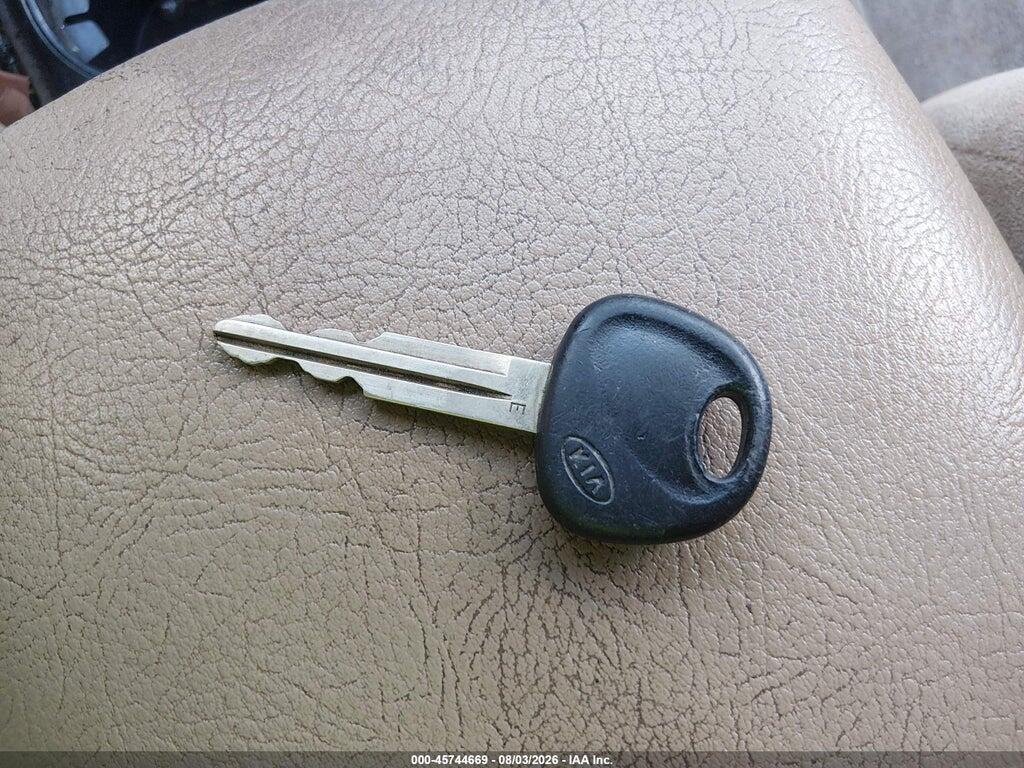 KNDJD736975752049 2007 KIA SORENTO photo no. 11