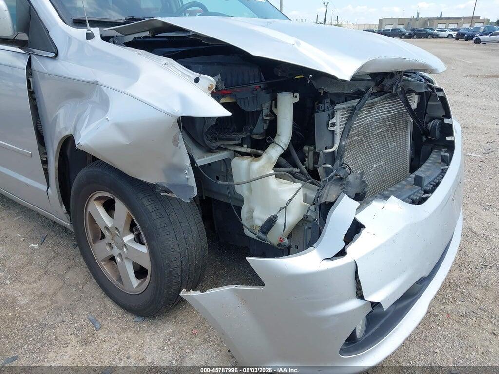 2D4RN5DG2BR679746 2011 DODGE GRAND CARAVAN photo no. 6