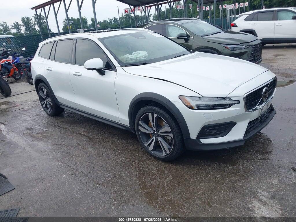 2023 VOLVO V60 CROSS COUNTRY YV4L12WZ9P2107846