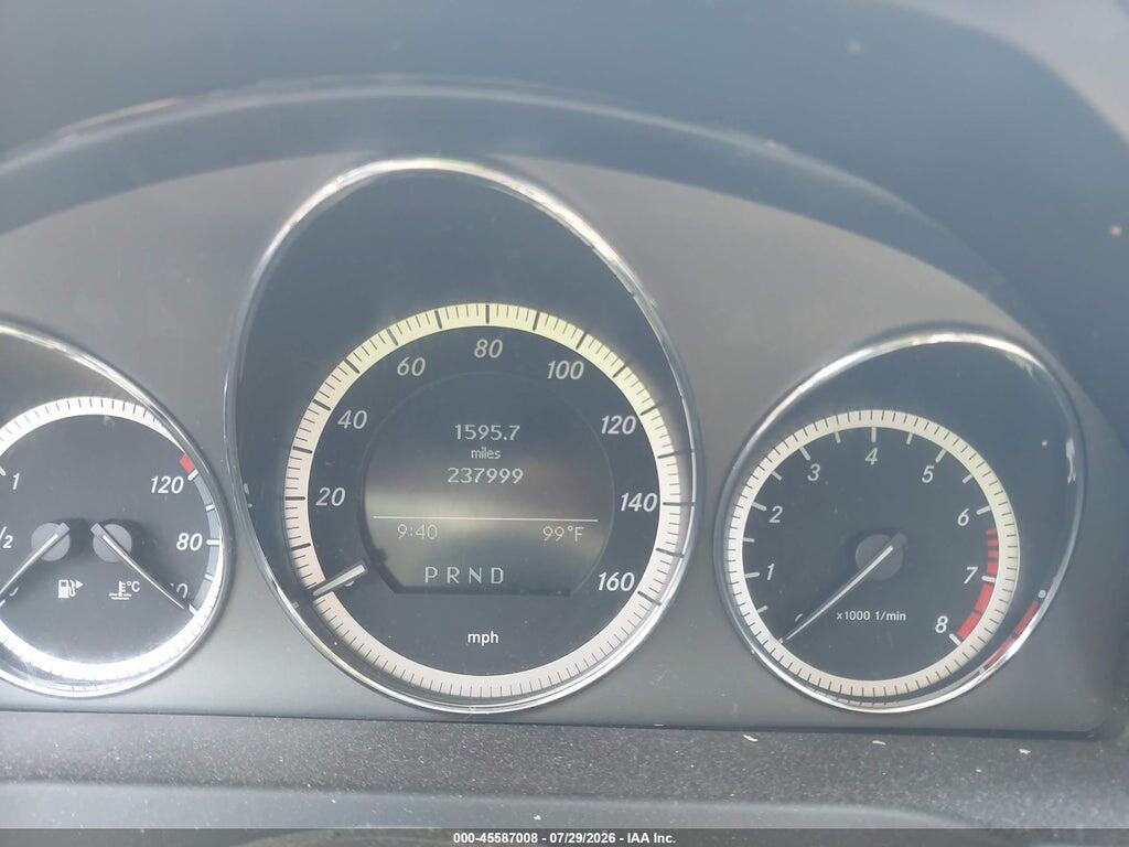 WDDGF5EB3AR102111 2010 MERCEDES-BENZ C 300 photo no. 7