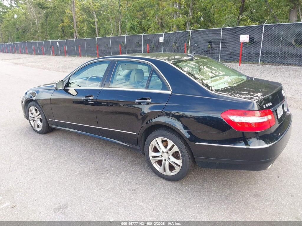 WDDHF5GB0AA033734 2010 MERCEDES-BENZ E 350 photo no. 3