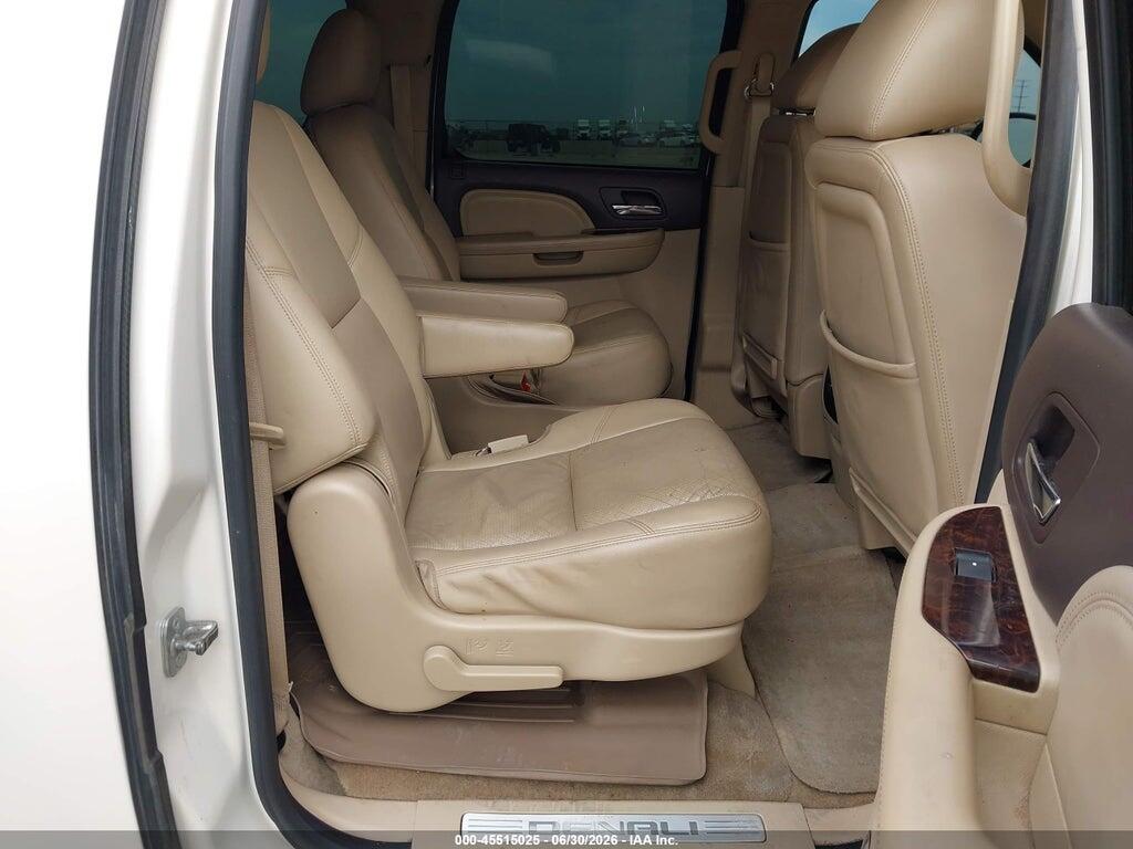 1GKS2MEF5CR306980 2012 GMC YUKON XL 1500 photo no. 8