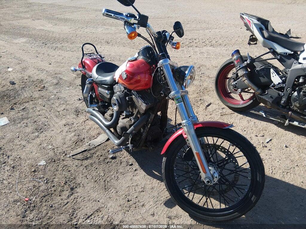 1HD1GPM36CC333012 2012 HARLEY-DAVIDSON FXDWG photo no. 2