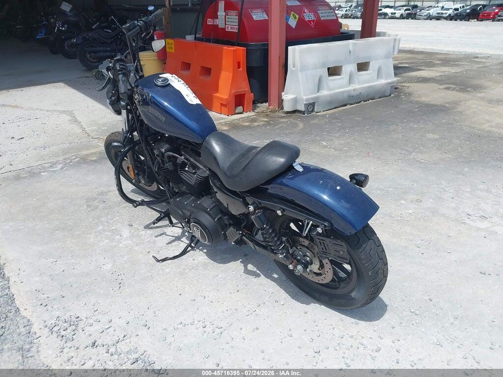 1HD4LE211CC423683 2012 HARLEY-DAVIDSON XL883 photo no. 3