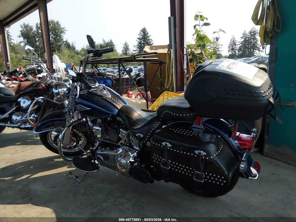 1HD1BWV17CB015136 2012 HARLEY-DAVIDSON FLSTC photo no. 3