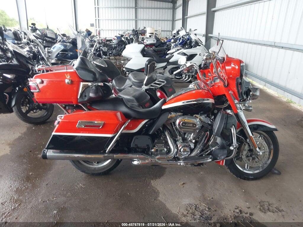 1HD1PR814CB955098 2012 HARLEY-DAVIDSON FLHTCUSE7 photo no. 12