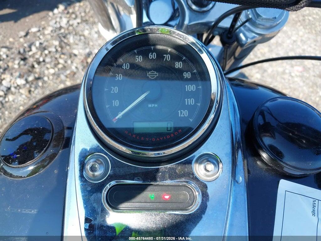 1HD1GPM16CC324681 2012 HARLEY-DAVIDSON FXDWG photo no. 7