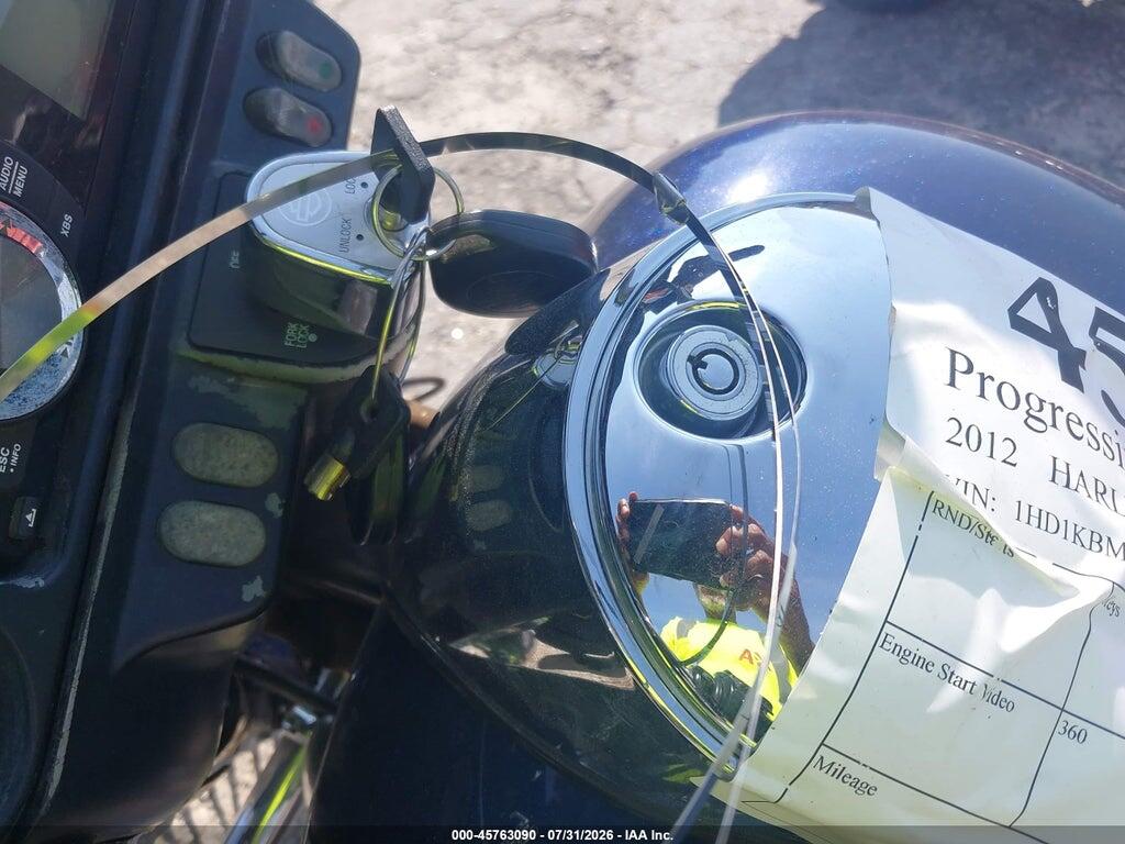 1HD1KBM15CB617057 2012 HARLEY-DAVIDSON FLHX photo no. 11