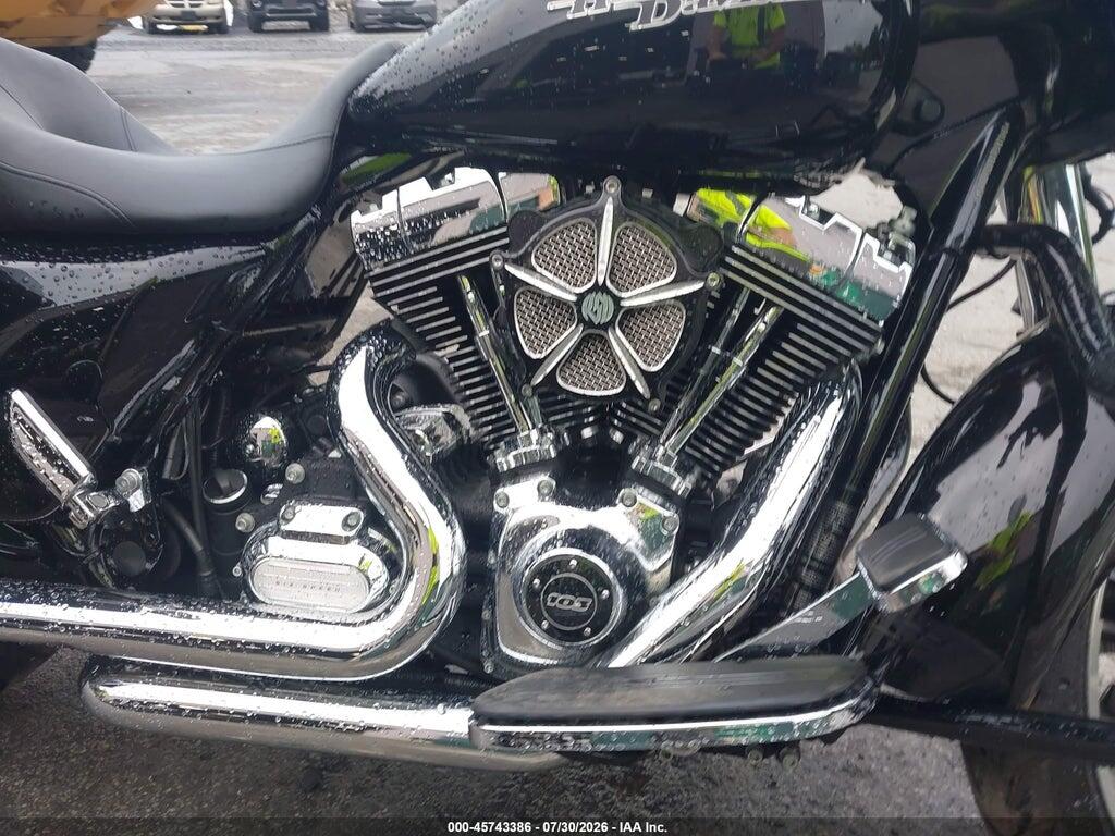 1HD1KBM16CB693046 2012 HARLEY-DAVIDSON FLHX photo no. 8