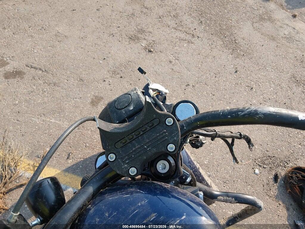 1HD4LE216CC425770 2012 HARLEY-DAVIDSON XL883 photo no. 7