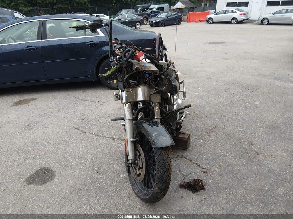 1HD1KBM17CB664204 2012 HARLEY-DAVIDSON FLHX photo no. 5