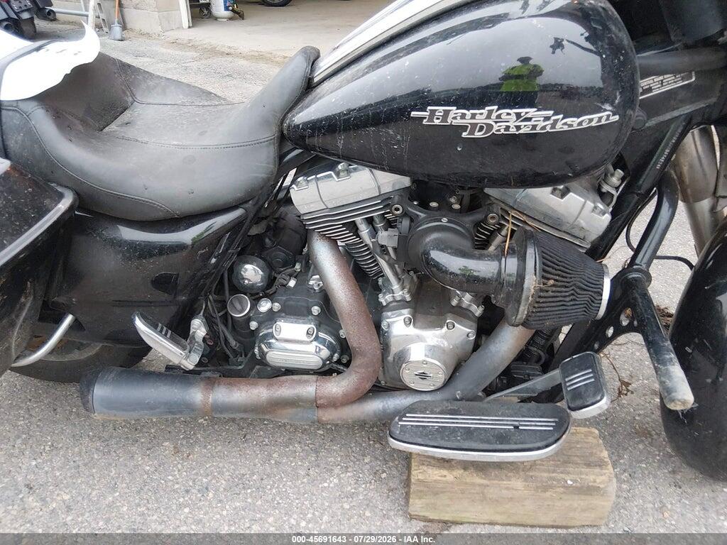1HD1KBM17CB664204 2012 HARLEY-DAVIDSON FLHX photo no. 8