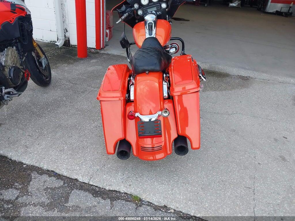 1HD1KBM15CB641729 2012 HARLEY-DAVIDSON FLHX photo no. 6
