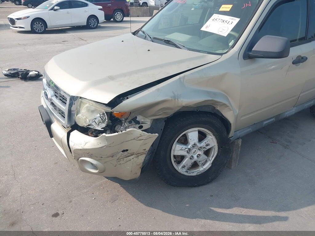 1FMCU0C73BKB54764 2011 FORD ESCAPE photo no. 6