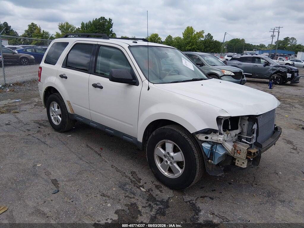 1FMCU9DG8BKB52236 2011 FORD ESCAPE photo no. 1