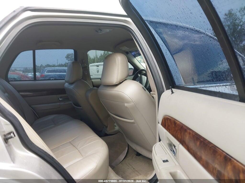 2MEBM7FVXAX612216 2010 MERCURY GRAND MARQUIS photo no. 8