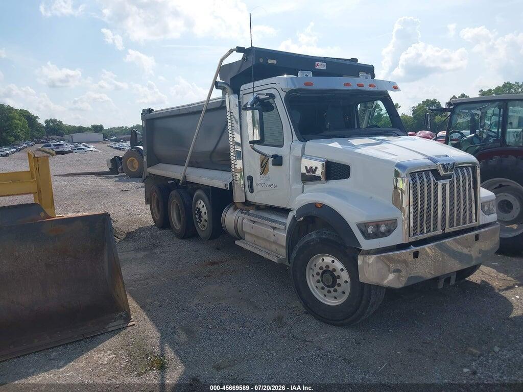 5KKMBPDV4PLUC9056 2023 WESTERN STAR 4800 SET BACK AXLE photo no. 1