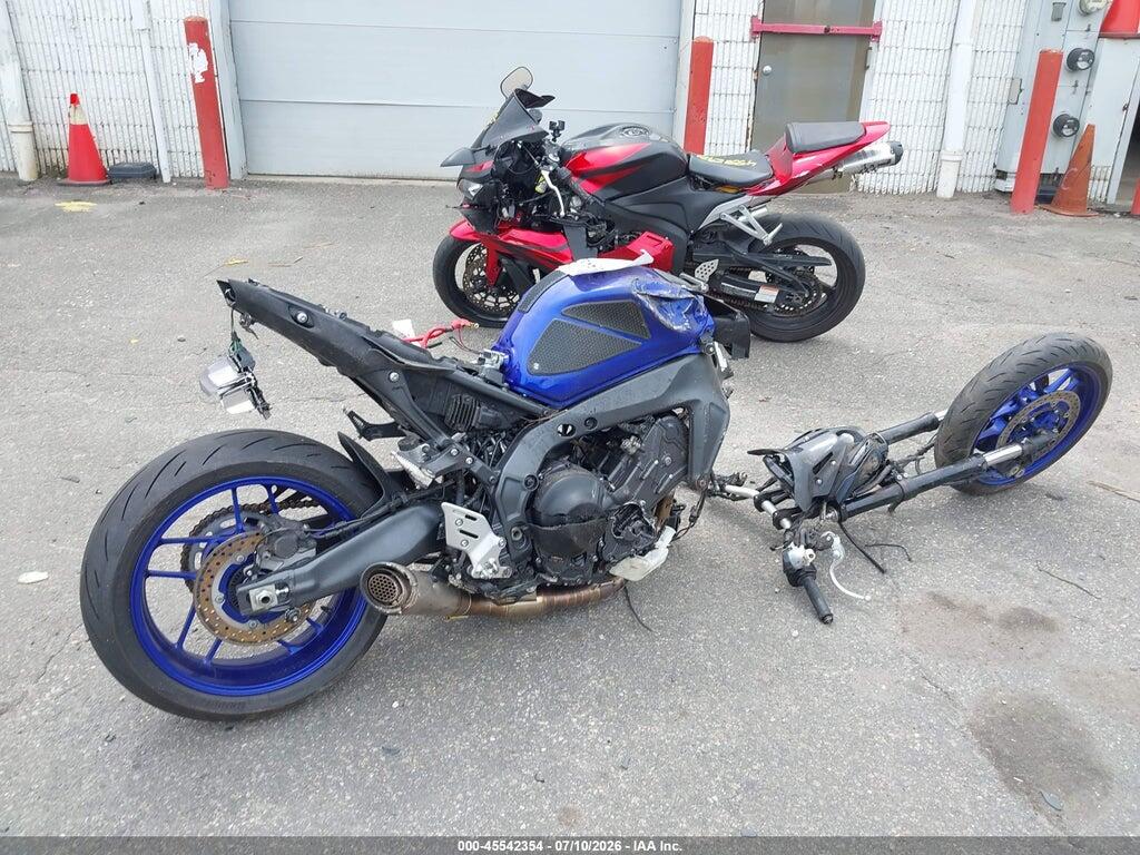 JYARN71E2PA003901 2023 YAMAHA MT09 photo no. 11