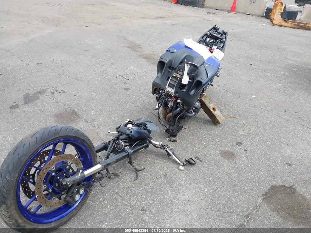 JYARN71E2PA003901 2023 YAMAHA MT09 photo no. 2