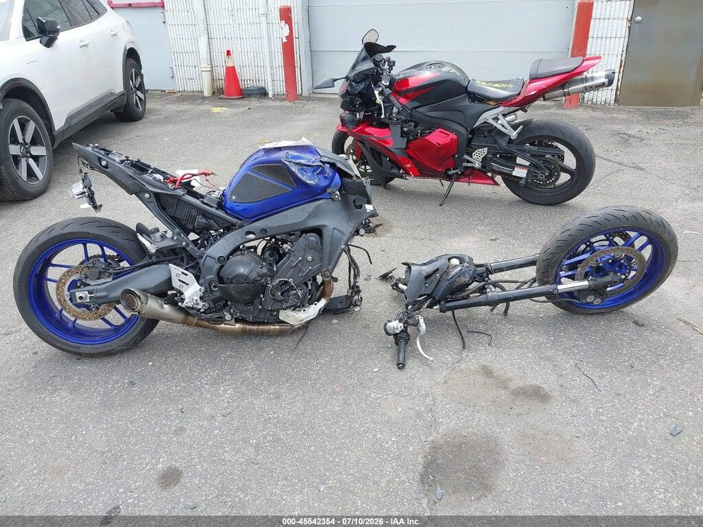 JYARN71E2PA003901 2023 YAMAHA MT09 photo no. 8