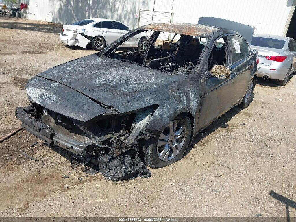 1HGCP2F66CA125388 2012 HONDA ACCORD photo no. 2