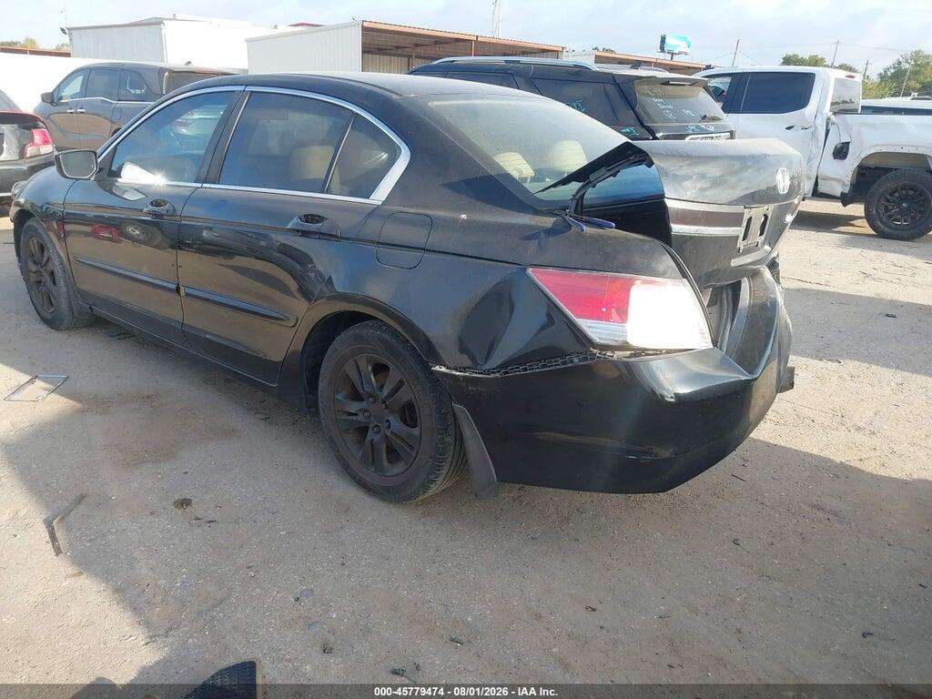 1HGCP2F66CA138741 2012 HONDA ACCORD photo no. 3