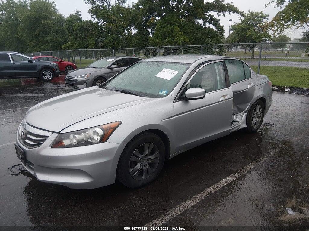 1HGCP2F69CA133498 2012 HONDA ACCORD photo no. 2