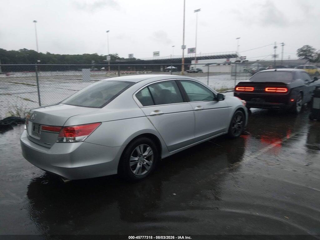 1HGCP2F69CA133498 2012 HONDA ACCORD photo no. 4