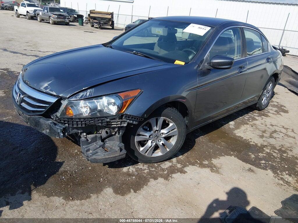 1HGCP2F46CA199232 2012 HONDA ACCORD photo no. 2
