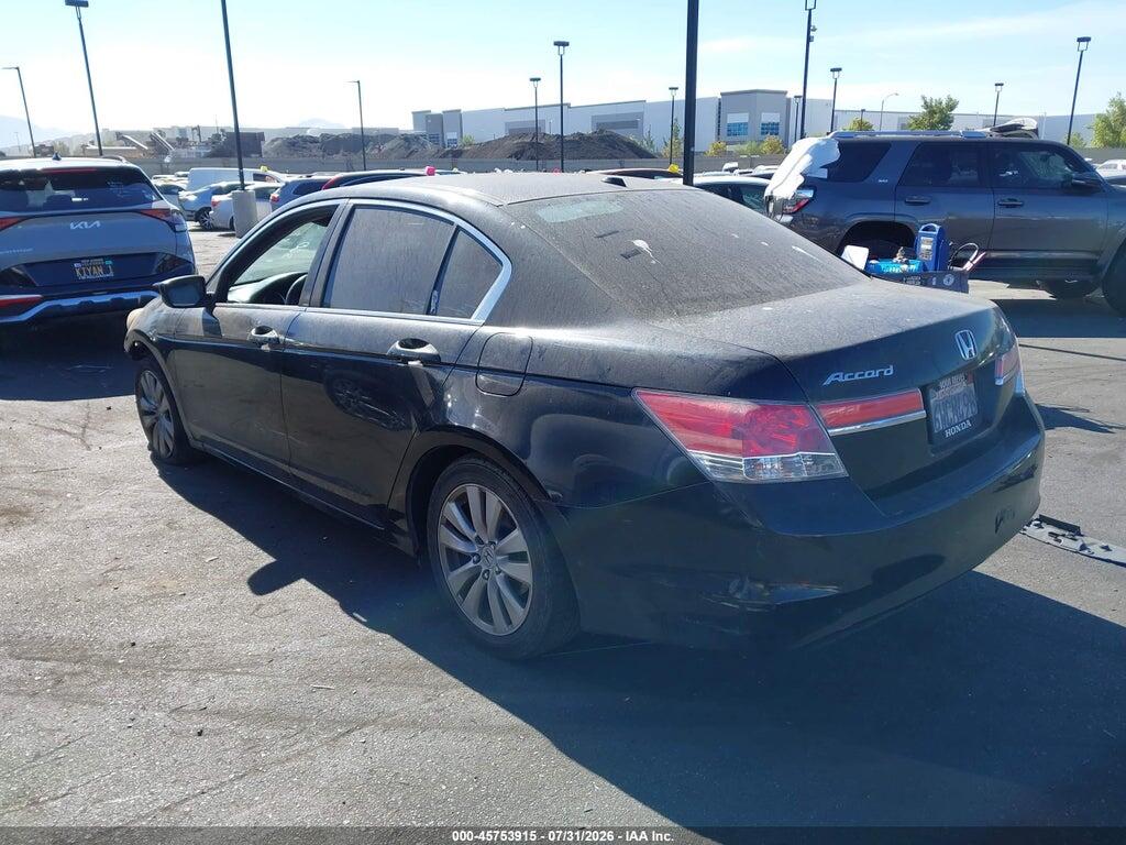 1HGCP2F86CA165813 2012 HONDA ACCORD photo no. 3