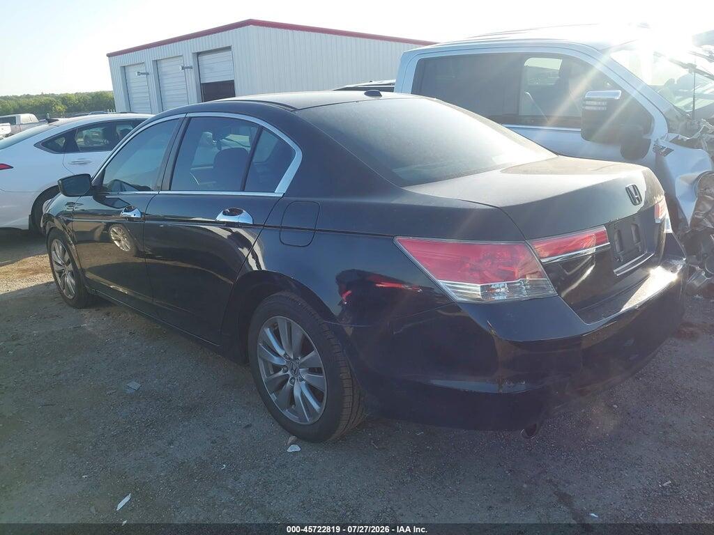 1HGCP3F89CA038852 2012 HONDA ACCORD photo no. 3