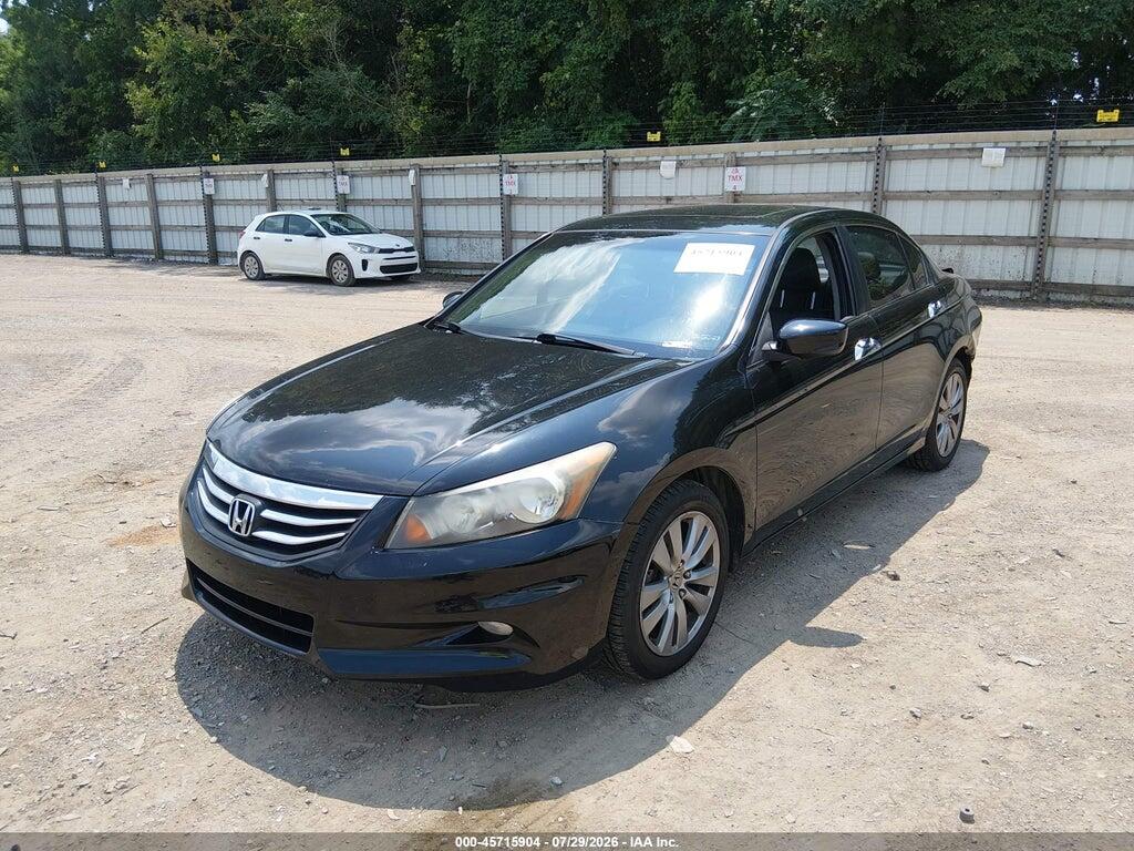 1HGCP3F84CA021067 2012 HONDA ACCORD photo no. 2